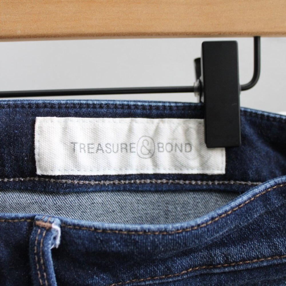 Treasure & Bond Women's Blue Jean Denim Cuffed Bermuda Shorts Size 31 - Picture 3 of 4
